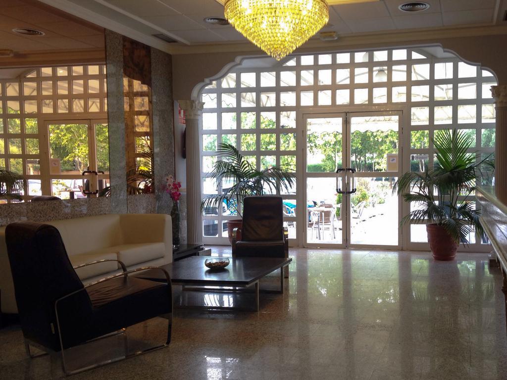 Hotel Azuqueca Асукека-де-Энарес Экстерьер фото