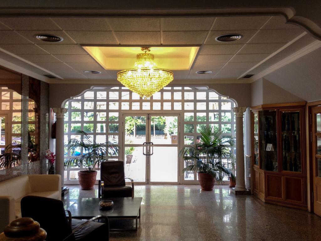 Hotel Azuqueca Асукека-де-Энарес Экстерьер фото