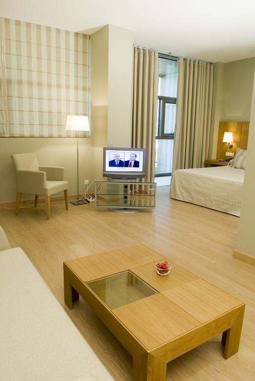 Hotel Azuqueca Асукека-де-Энарес Экстерьер фото
